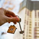 Квартира от застройщика для молодой семьи: что проверить в договоре долевого участия перед подписью