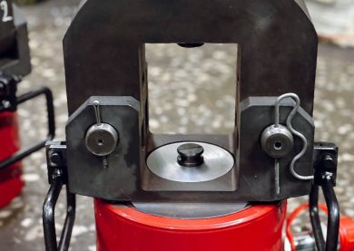 Почему качество опрессовки зависит от правильной настройки гидравлического пресса