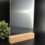 Тейбл тенты с деревянным основанием: как стильная деталь превращает кафе в бренд