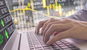 Куда текут деньги инвесторов сегодня: разбор самых популярных акций в фондах и портфелях частных трейдеров